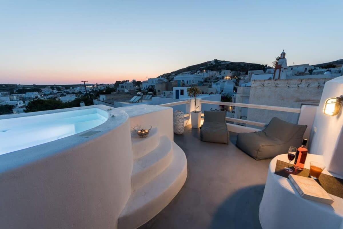 The Luna Suite With Jacuzzi Emporio  Extérieur photo